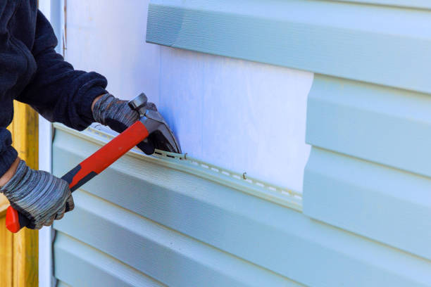 Reliable Siding Repair contractor in New Castle, IN by Creative Siding